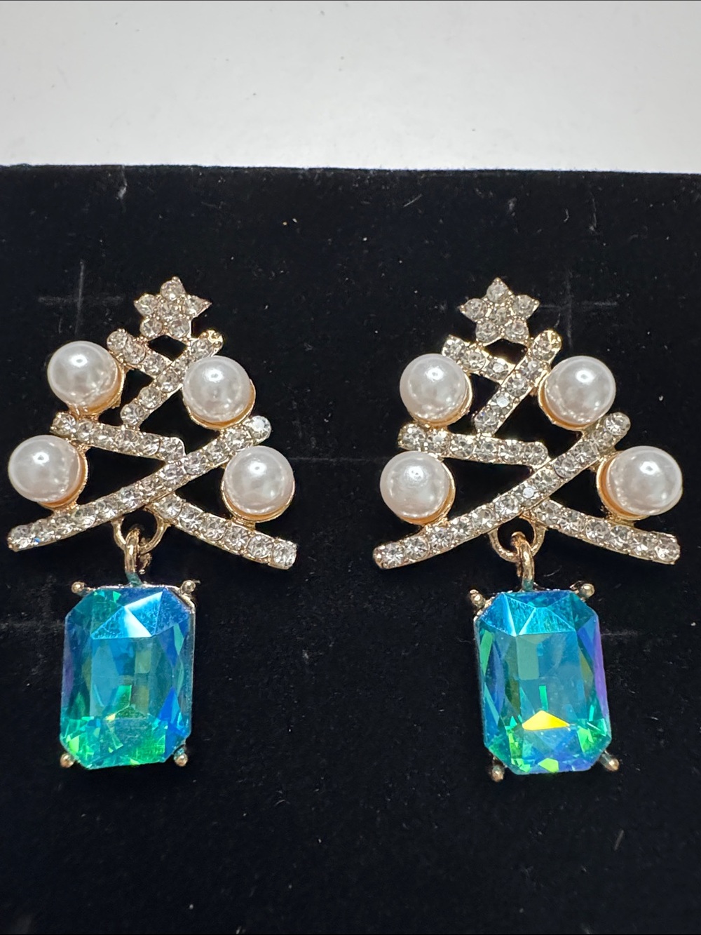 Gold Pearl & Blue Crystal Drop Earrings - Elegant Holiday-Inspired Jewelry - Picture 3 of 4